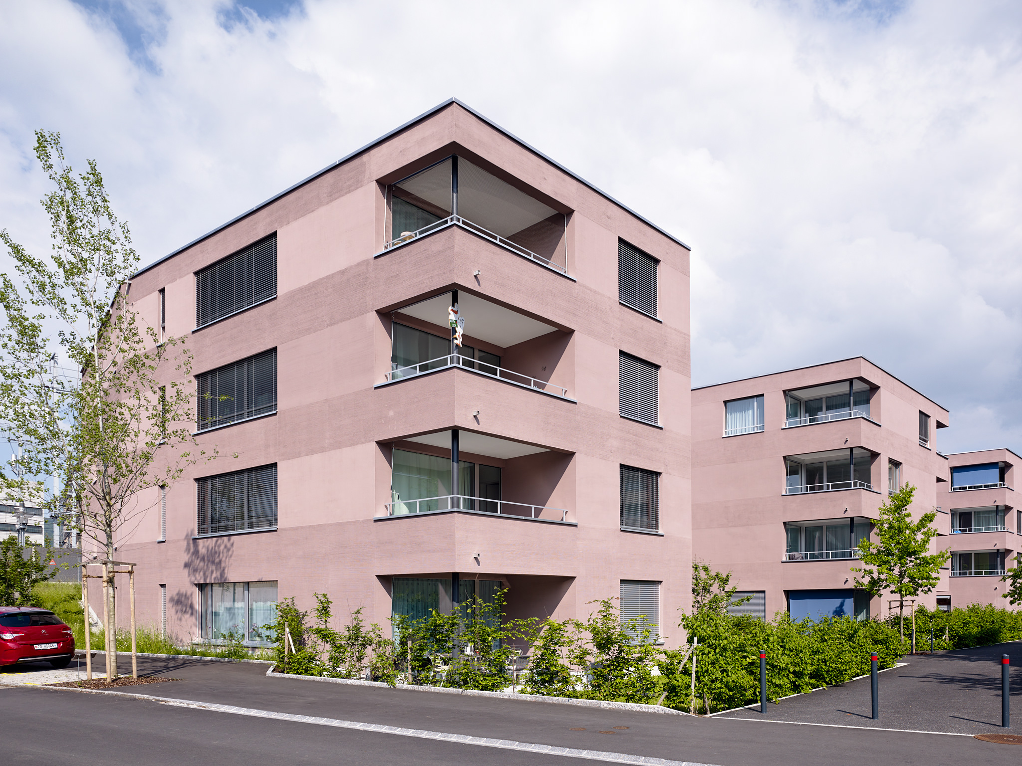 E15551 Alpa 051030 SCREEN